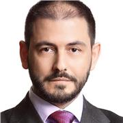 Ho vissuto all'estero per circa 30 anni e pertanto parlo correntemente l'inglese